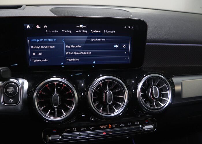 Mercedes-Benz GLB 180 Business Solution AMG