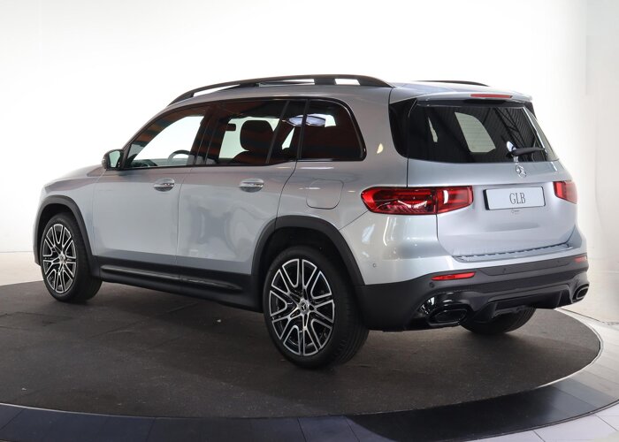 Mercedes-Benz GLB 180 Business Solution AMG