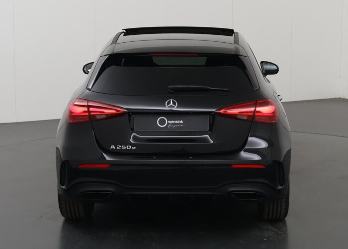 Mercedes-Benz A-Klasse 250 e Business Solution AMG