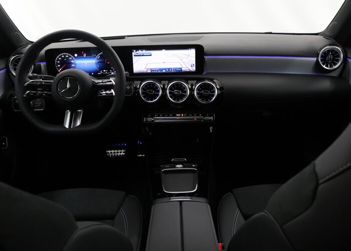 Mercedes-Benz A-Klasse 250 e Business Solution AMG