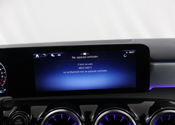 Mercedes-Benz A-Klasse 250 e Business Solution AMG
