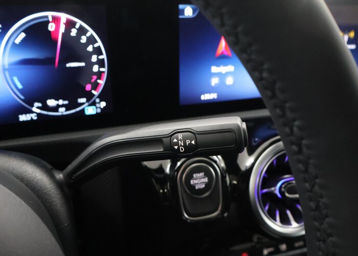 Mercedes-Benz A-Klasse 250 e Business Solution AMG