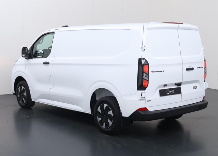 Ford Transit Custom 320 2.5 PHEV L1 H1 | Aut. | TREND |