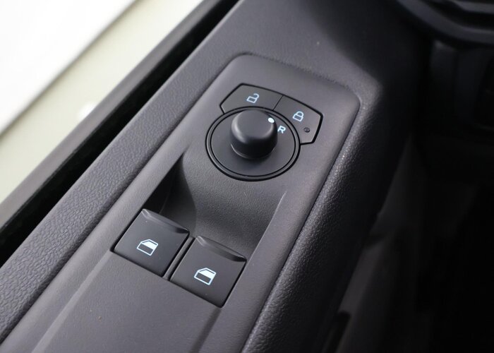 Ford Transit Custom 320 2.5 PHEV L1 H1 | Aut. | TREND |