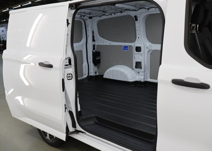 Ford Transit Custom 320 2.5 PHEV L1 H1 | Aut. | TREND |