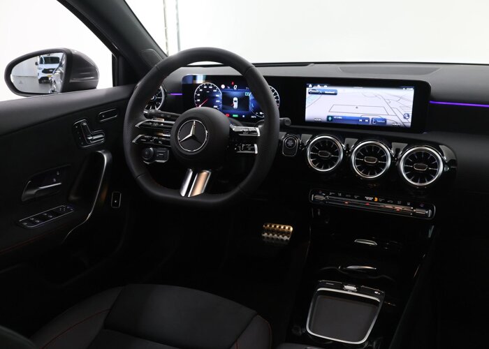Mercedes-Benz A-Klasse 250e Business Solution AMG