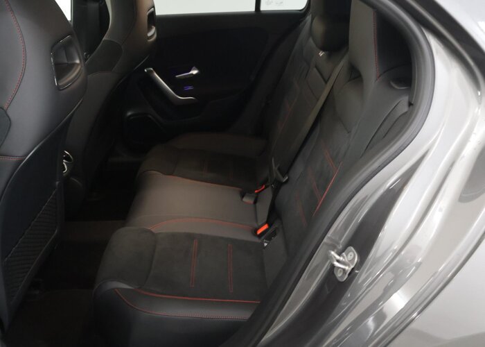 Mercedes-Benz A-Klasse 250e Business Solution AMG