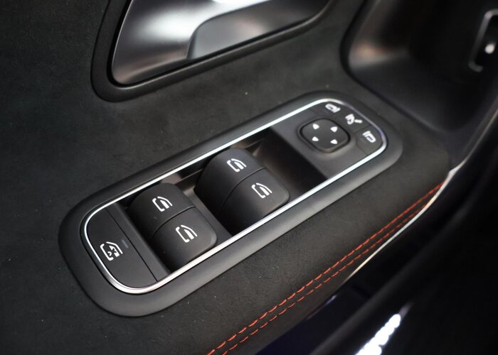Mercedes-Benz A-Klasse 250e Business Solution AMG