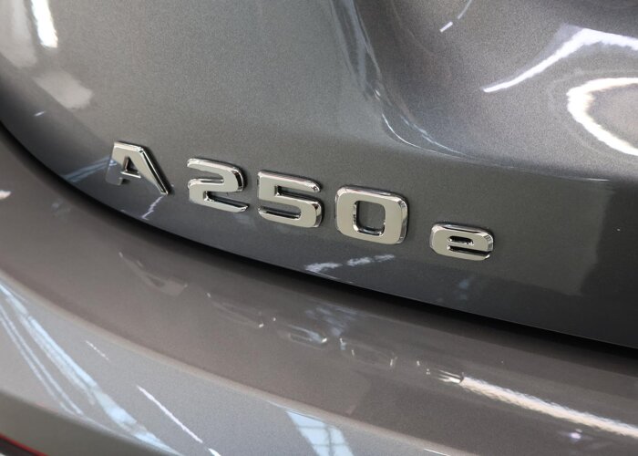Mercedes-Benz A-Klasse 250e Business Solution AMG