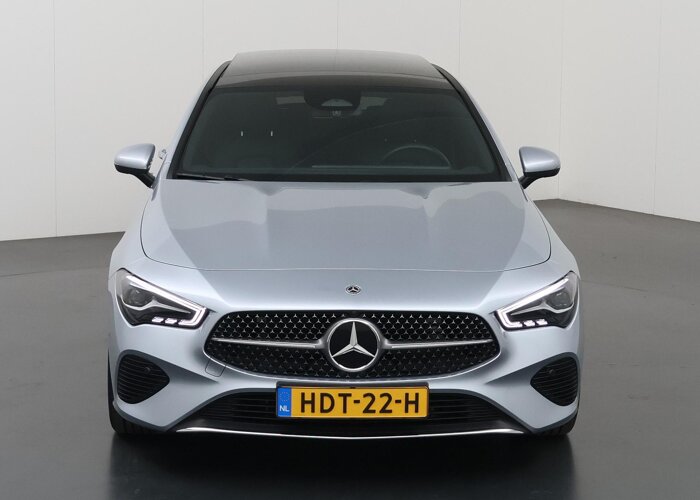 Mercedes-Benz CLA-Klasse 180 Shooting Brake Star Edition Luxury line