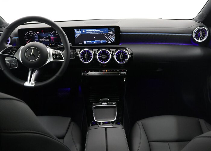 Mercedes-Benz CLA-Klasse 180 Shooting Brake Star Edition Luxury line