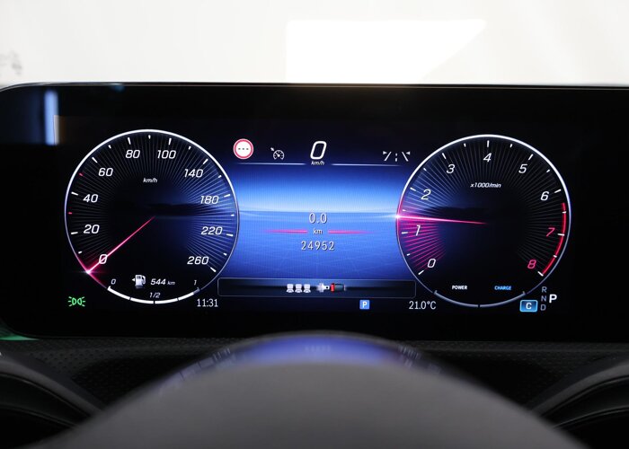 Mercedes-Benz CLA-Klasse 180 Shooting Brake Star Edition Luxury line