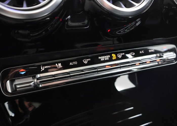 Mercedes-Benz CLA-Klasse 180 Shooting Brake Star Edition Luxury line