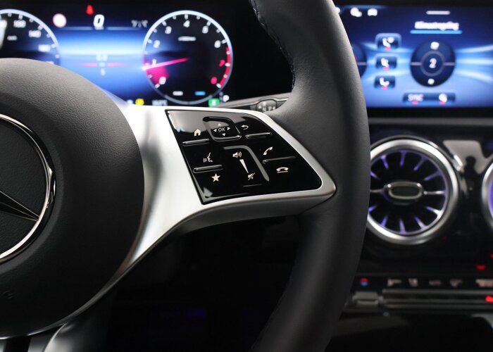 Mercedes-Benz CLA-Klasse 180 Shooting Brake Star Edition Luxury line