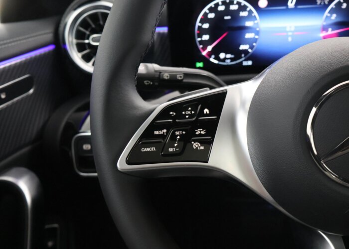 Mercedes-Benz CLA-Klasse 180 Shooting Brake Star Edition Luxury line