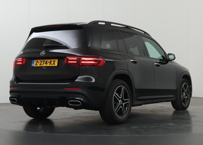 Mercedes-Benz GLB 180 AMG Line