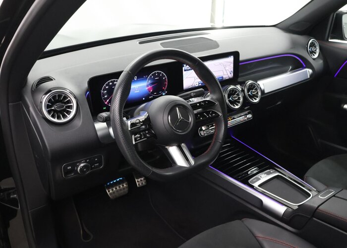 Mercedes-Benz GLB 180 AMG Line