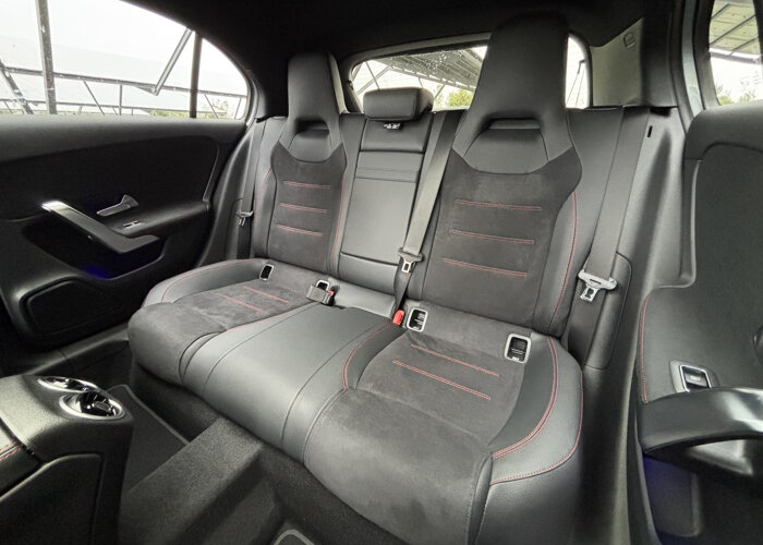 Mercedes-Benz A-Klasse 180 Business Solution AMG