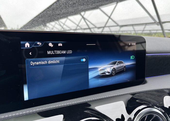 Mercedes-Benz A-Klasse 180 Business Solution AMG