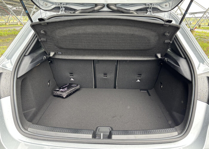 Mercedes-Benz A-Klasse 180 Business Solution AMG