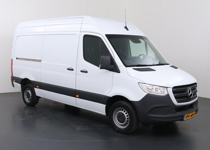 Mercedes-Benz Sprinter 317 CDI | L2 H2 | 170 PK | AUTOMAAT |