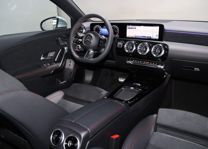 Mercedes-Benz A-Klasse 250e Business Solution AMG