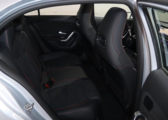 Mercedes-Benz A-Klasse 250e Business Solution AMG