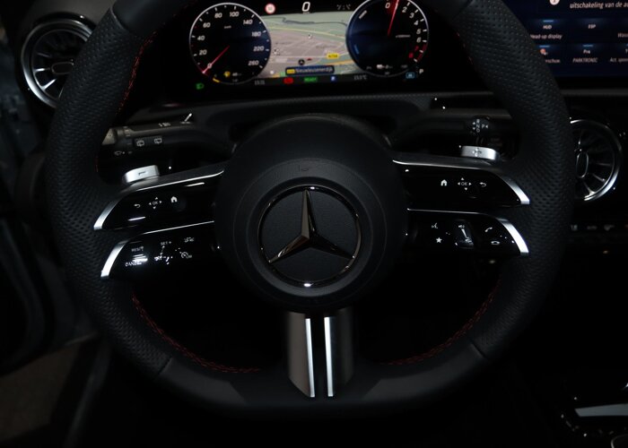 Mercedes-Benz A-Klasse 250e Business Solution AMG