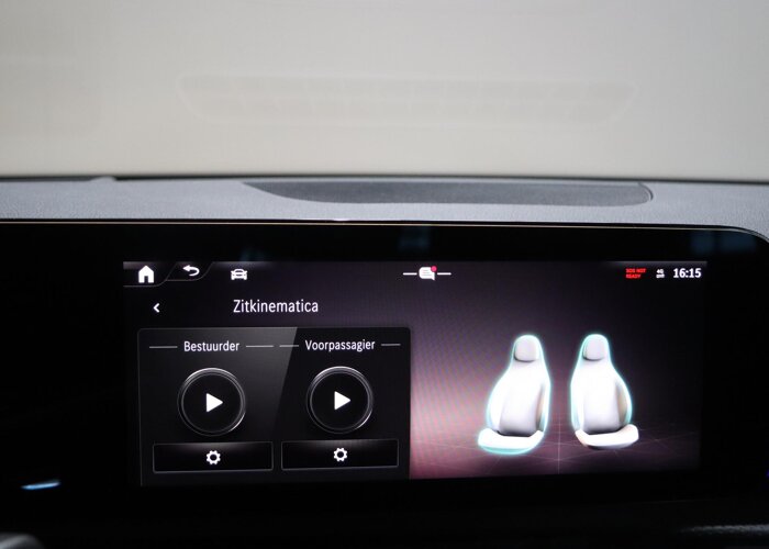 Mercedes-Benz A-Klasse 250e Business Solution AMG