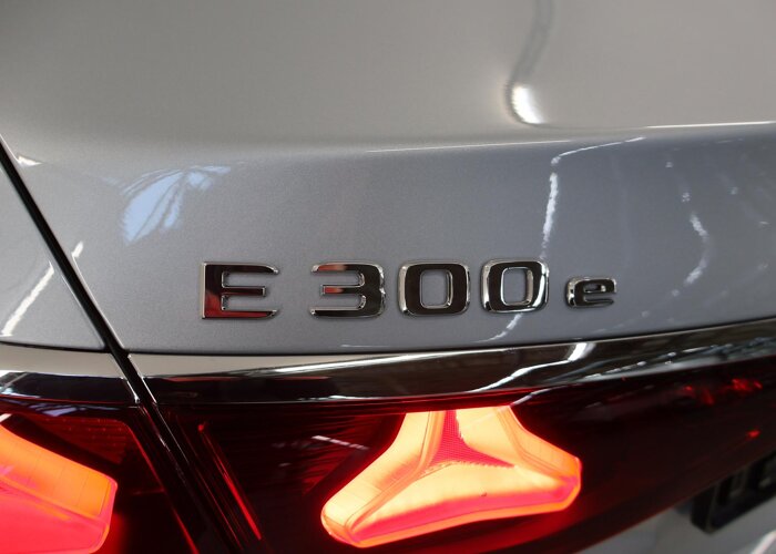 Mercedes-Benz E-Klasse 300e Sport Edition