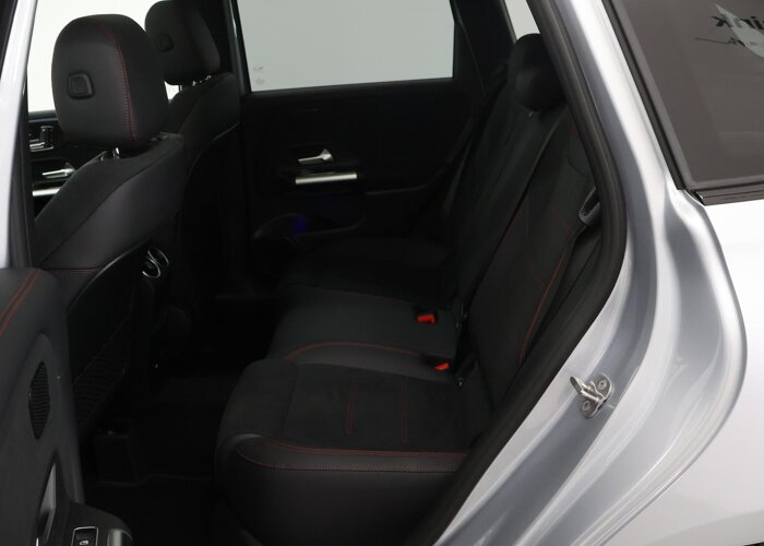 Mercedes-Benz B-Klasse 250e Business Solution AMG