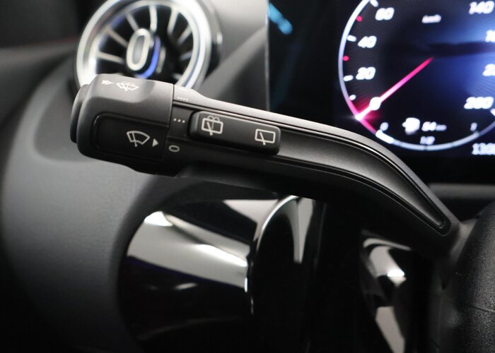 Mercedes-Benz B-Klasse 250e Business Solution AMG