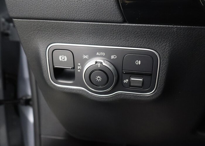 Mercedes-Benz B-Klasse 250e Business Solution AMG