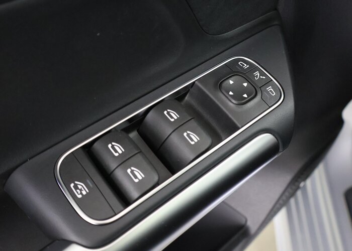 Mercedes-Benz B-Klasse 250e Business Solution AMG