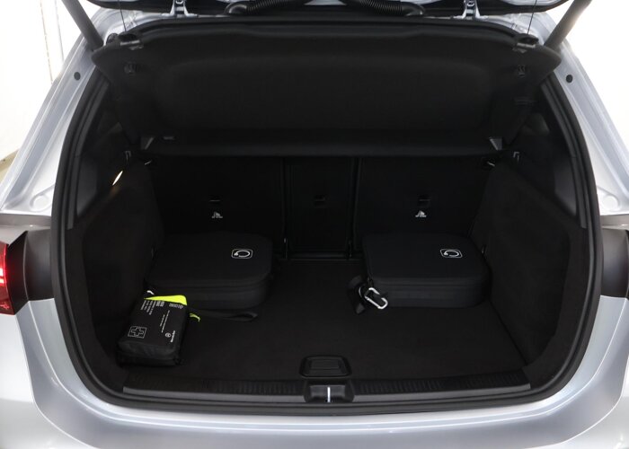 Mercedes-Benz B-Klasse 250e Business Solution AMG