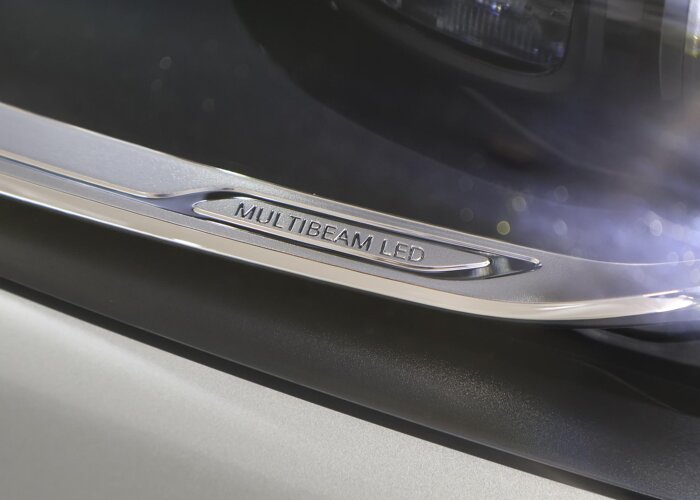 Mercedes-Benz B-Klasse 250e Business Solution AMG