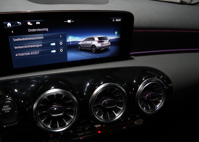 Mercedes-Benz A-Klasse 250e Business Solution AMG