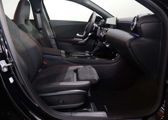 Mercedes-Benz A-Klasse 250e Business Solution AMG