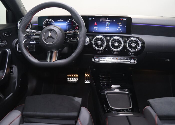 Mercedes-Benz A-Klasse 250e Business Solution AMG