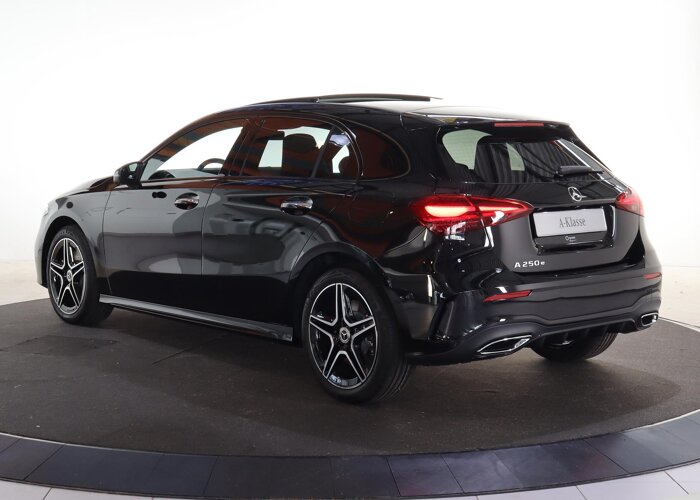 Mercedes-Benz A-Klasse 250e Business Solution AMG