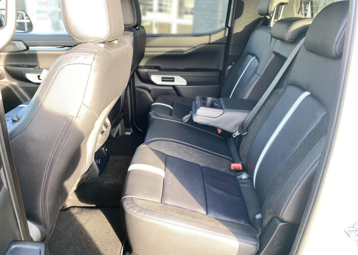 Ford Ranger Stormtrak Double Cabine 2.3 PHEV 279PK
