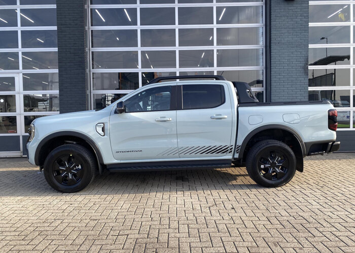 Ford Ranger Stormtrak Double Cabine 2.3 PHEV 279PK