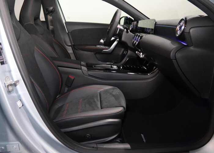 Mercedes-Benz A-Klasse 250e Business Solution AMG