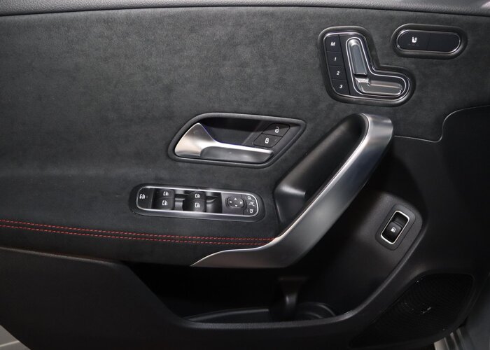 Mercedes-Benz A-Klasse 250e Business Solution AMG