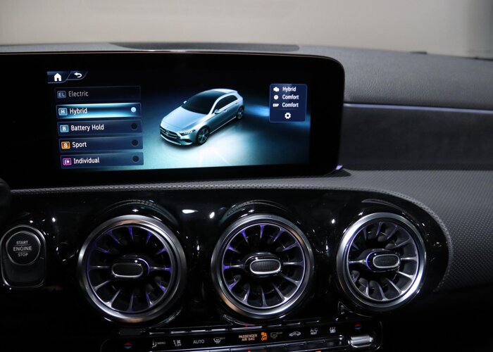 Mercedes-Benz A-Klasse 250e Business Solution AMG