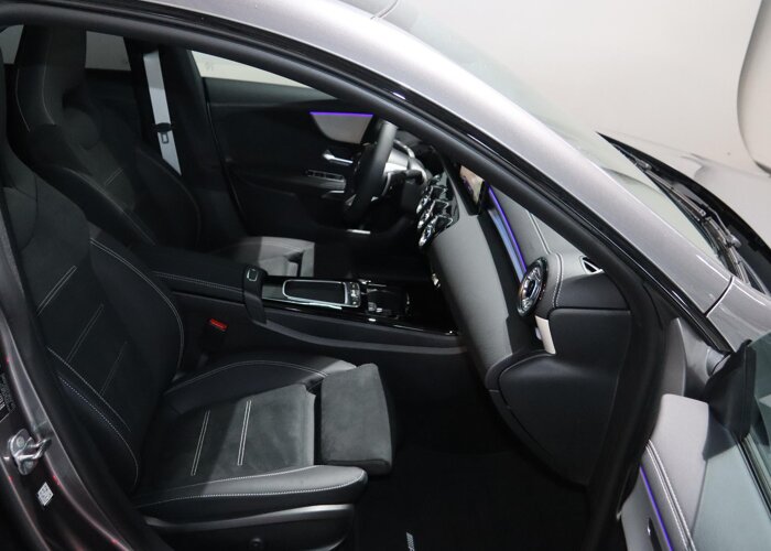 Mercedes-Benz CLA-Klasse 180 Business Solution AMG