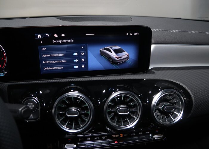 Mercedes-Benz CLA-Klasse 180 Business Solution AMG