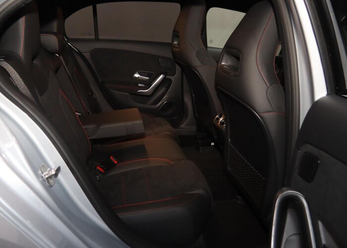 Mercedes-Benz A-Klasse 180 Business Solution AMG