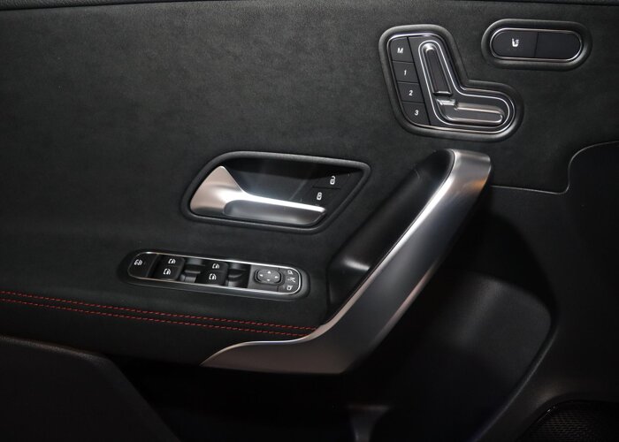 Mercedes-Benz A-Klasse 180 Business Solution AMG
