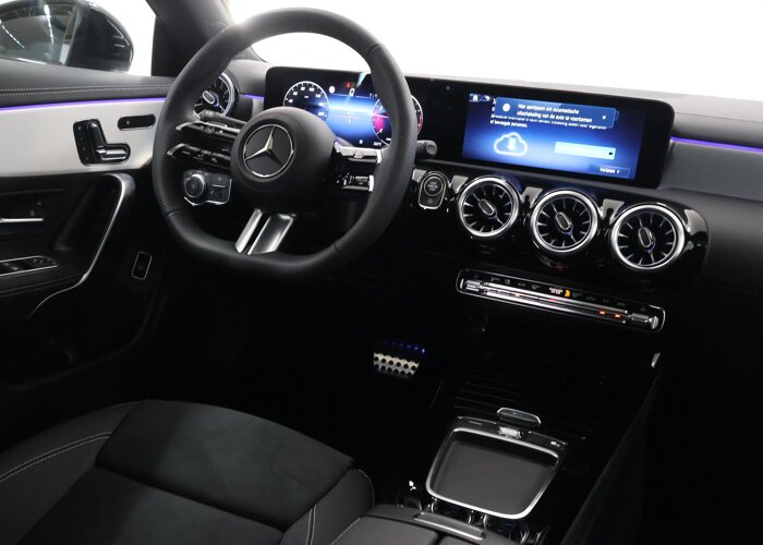 Mercedes-Benz CLA-Klasse 180 Business Solution AMG